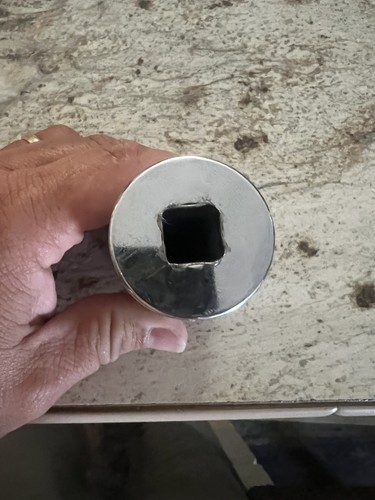 Snap deep socket - on,